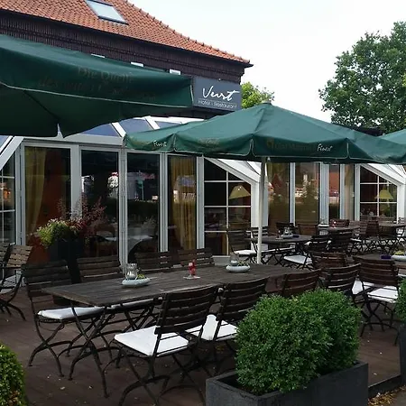 Hotel Restaurant Verst 3*