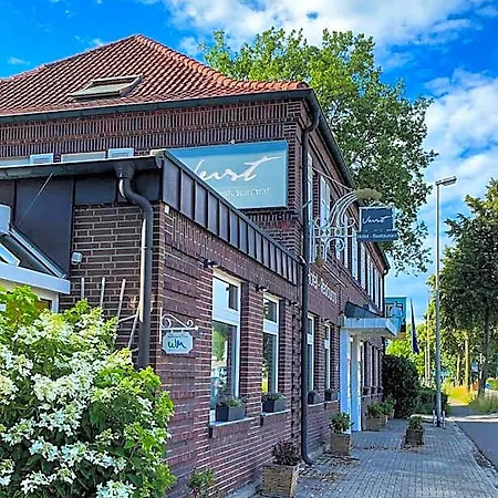 Hotel Restaurant Verst 3*