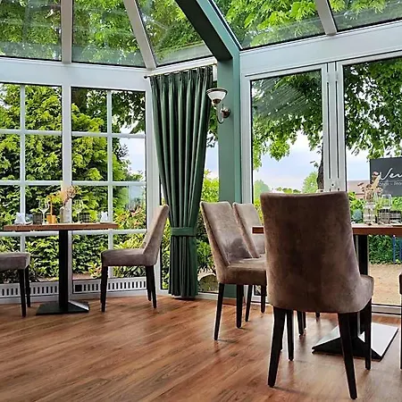 Restaurant Verst Hotel 3*