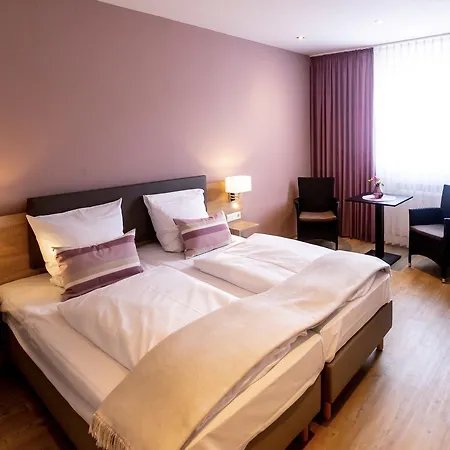 Hotel Restaurant Verst 3*